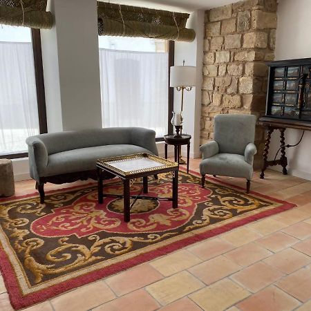 Apartamentos Tres Llaves Palacio De Vela De Los Cobos Úbeda Екстериор снимка