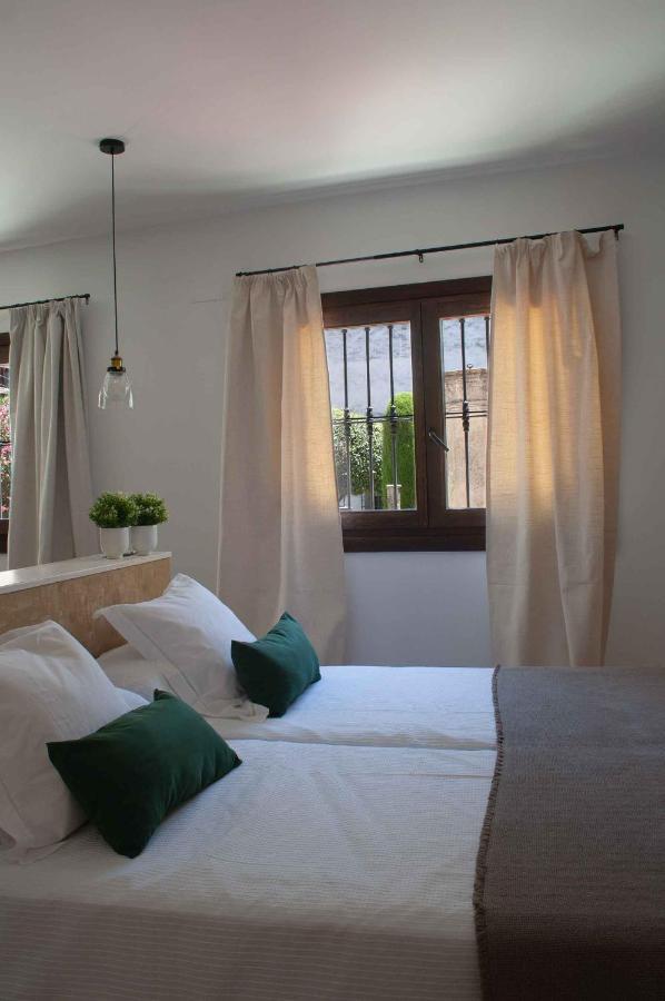 Apartamentos Tres Llaves Palacio De Vela De Los Cobos Úbeda Екстериор снимка