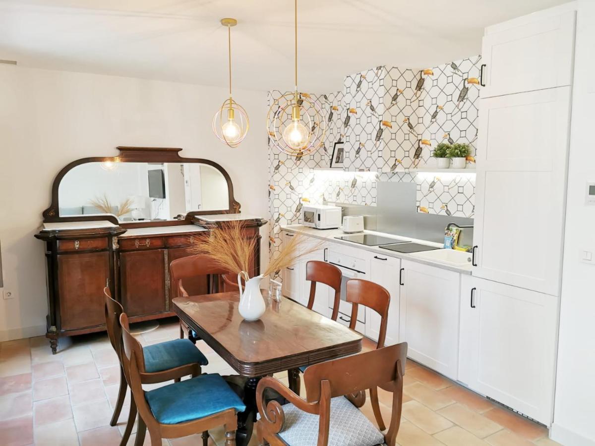 Apartamentos Tres Llaves Palacio De Vela De Los Cobos Úbeda Екстериор снимка